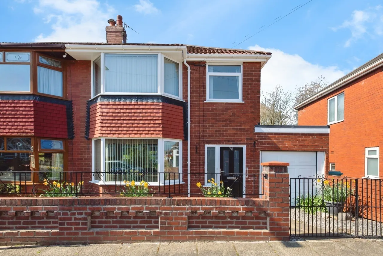 3 bed house for sale — West Avenue, New Moston, Manchester, M40