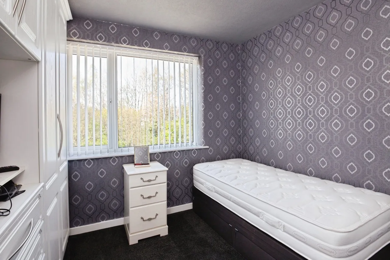 West Avenue, New Moston, Manchester, M40, photo 9