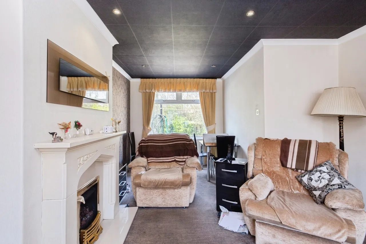 West Avenue, New Moston, Manchester, M40, photo 5