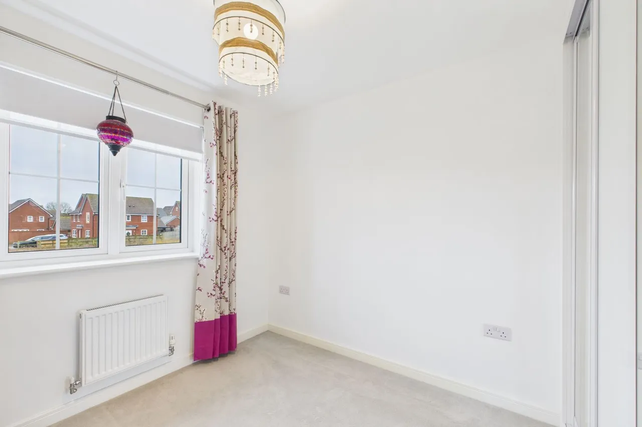 Craigmore Close, Bourne, PE10, photo 12