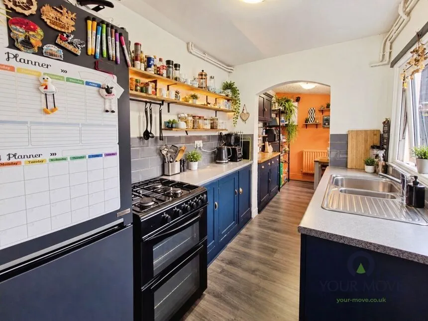 Central Road, Hugglescote, LE67, photo 7