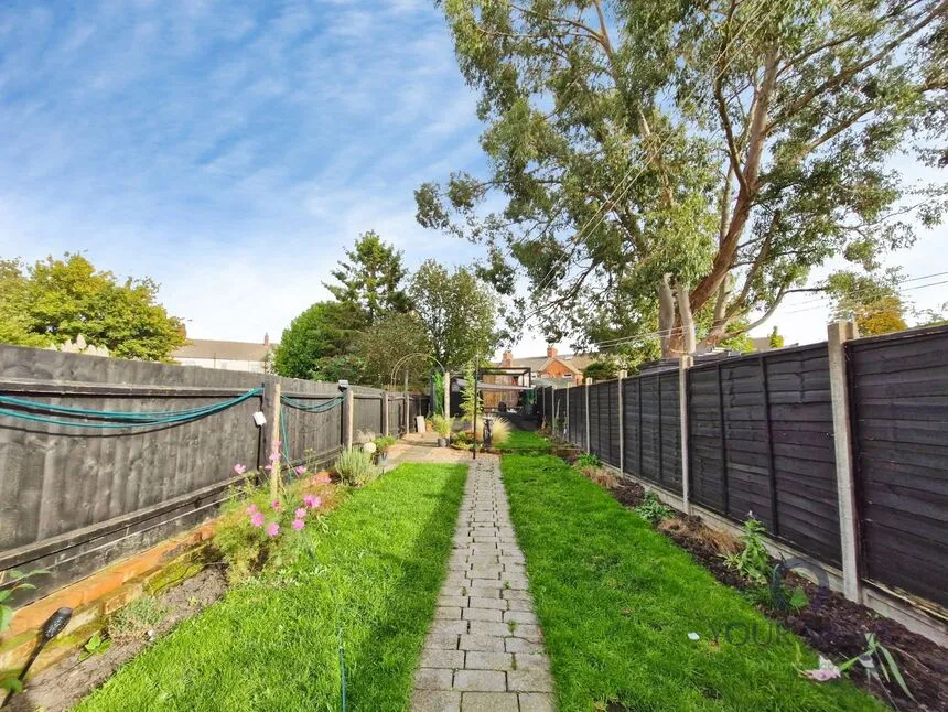 Central Road, Hugglescote, LE67, photo 8