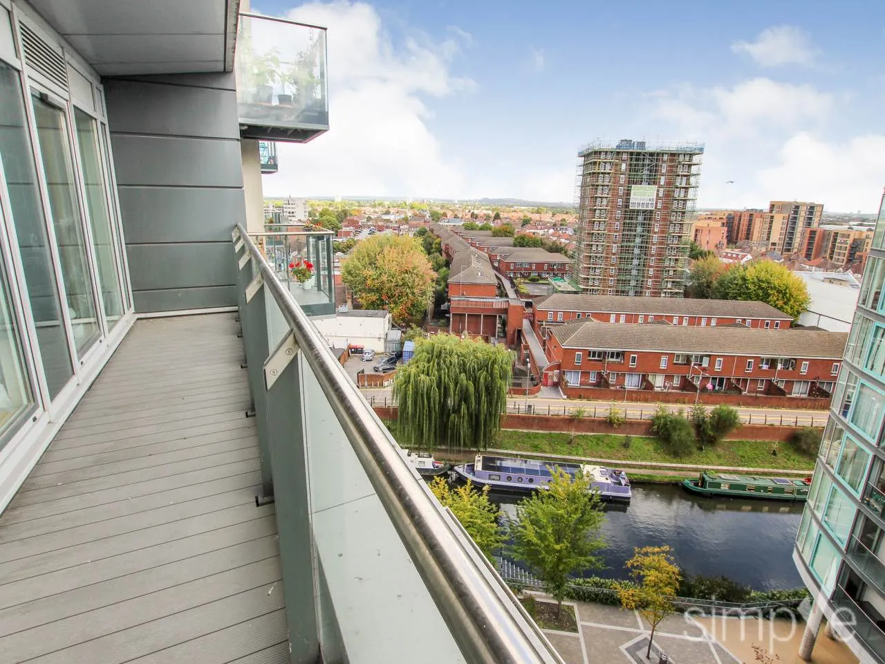Station Approach, Hayes, UB3, photo 17