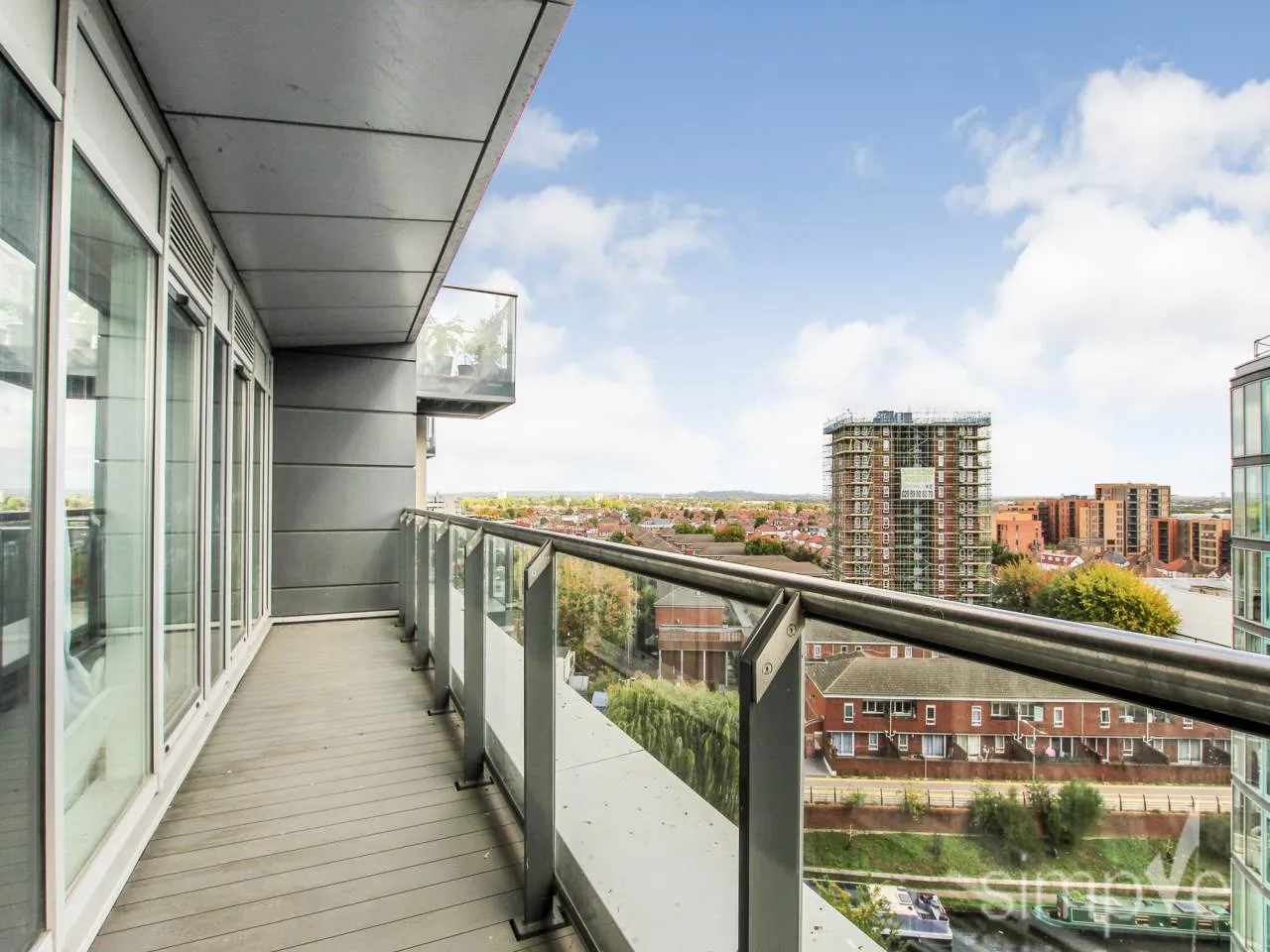 Station Approach, Hayes, UB3, photo 16