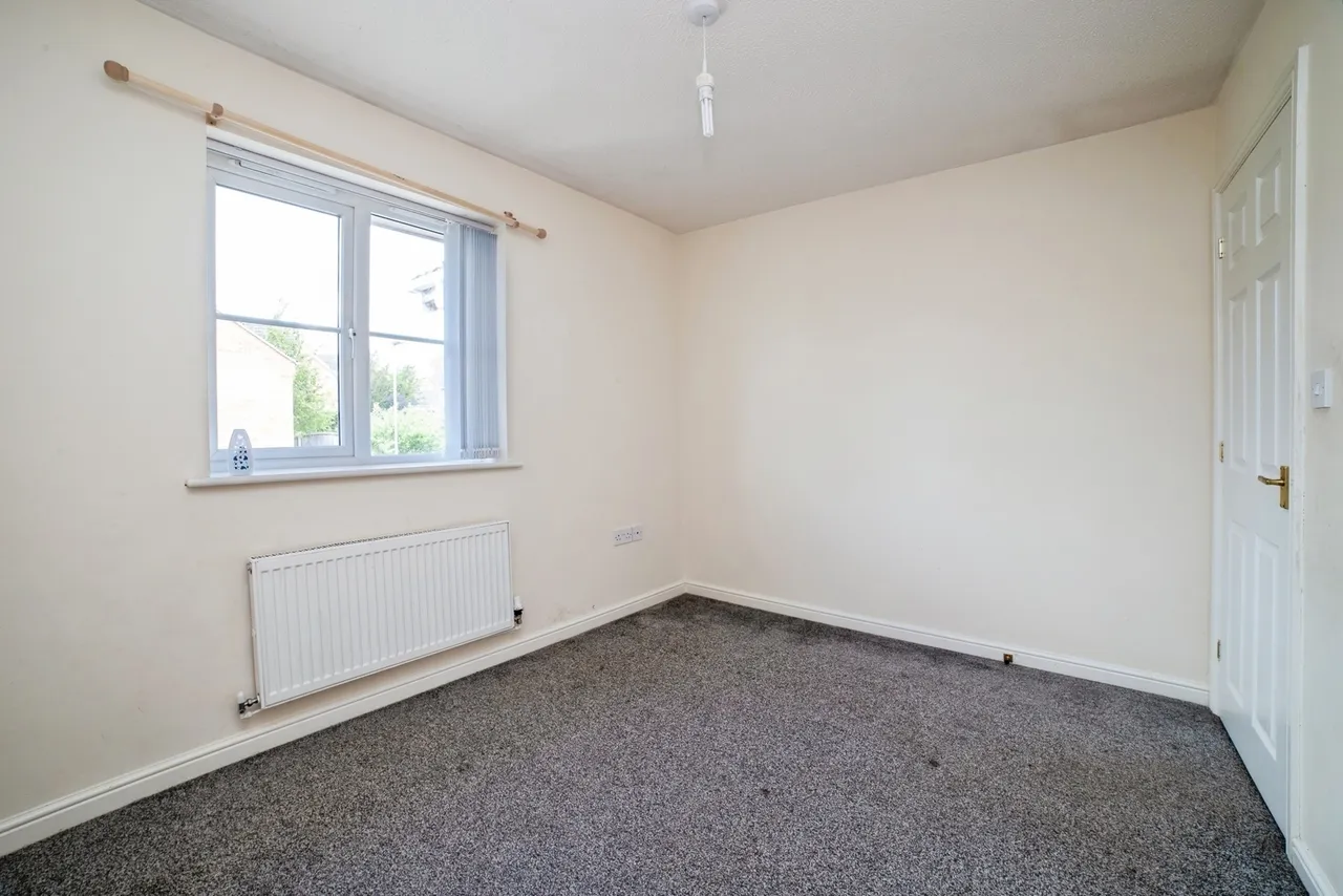 Mercia Court, Huthwaite, NG17, photo 20
