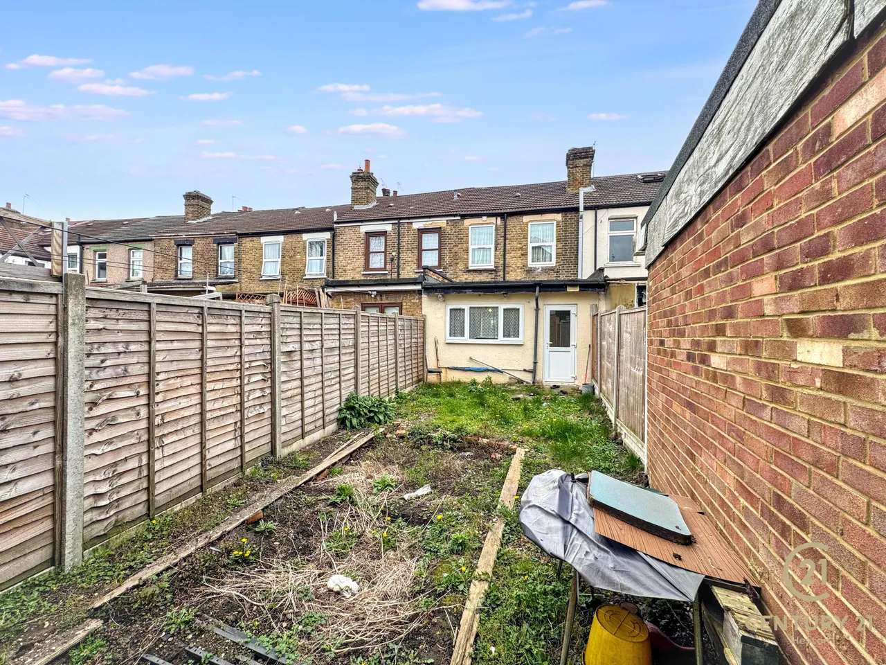 Endsleigh Road, Southall, UB2, photo 14