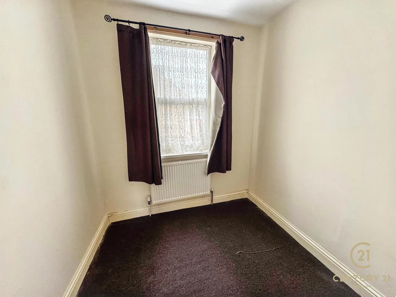 Endsleigh Road, Southall, UB2, photo 11