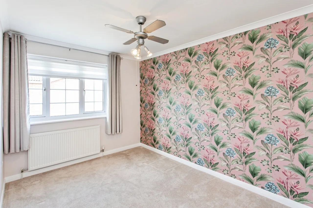 Aylesbeare, Shoeburyness, Southend-on-Sea, Essex, SS3, photo 9