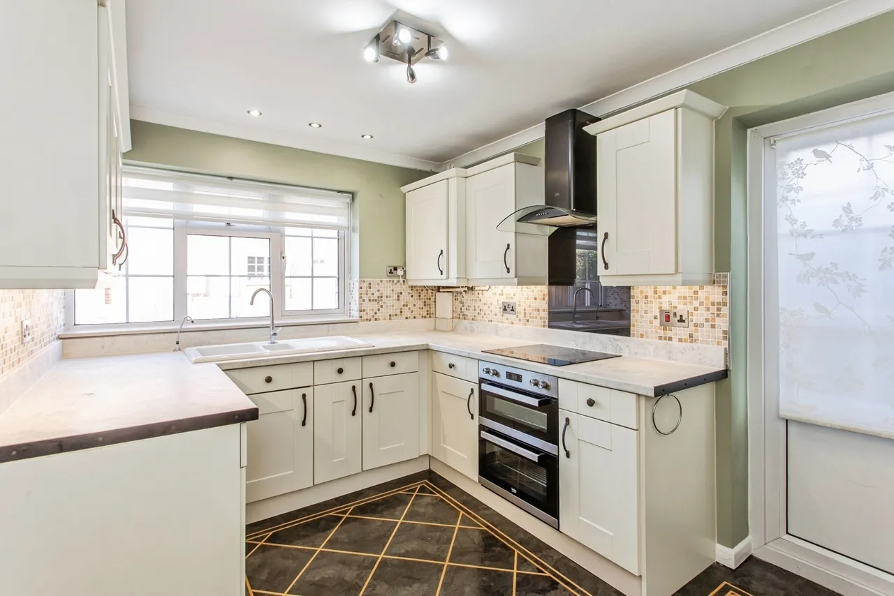 Aylesbeare, Shoeburyness, Southend-on-Sea, Essex, SS3, photo 5