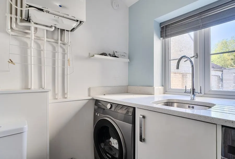 Bath Road, Bridgeyate, BS30, photo 7
