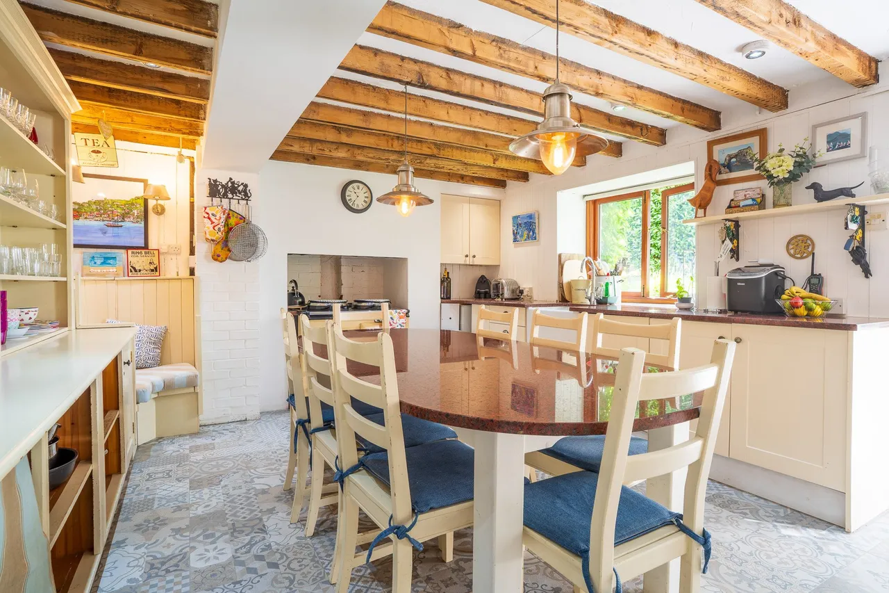 Llys Myfyr, Llanbedrog, Pwllheli, Gwynedd, LL53 7NU, photo 7