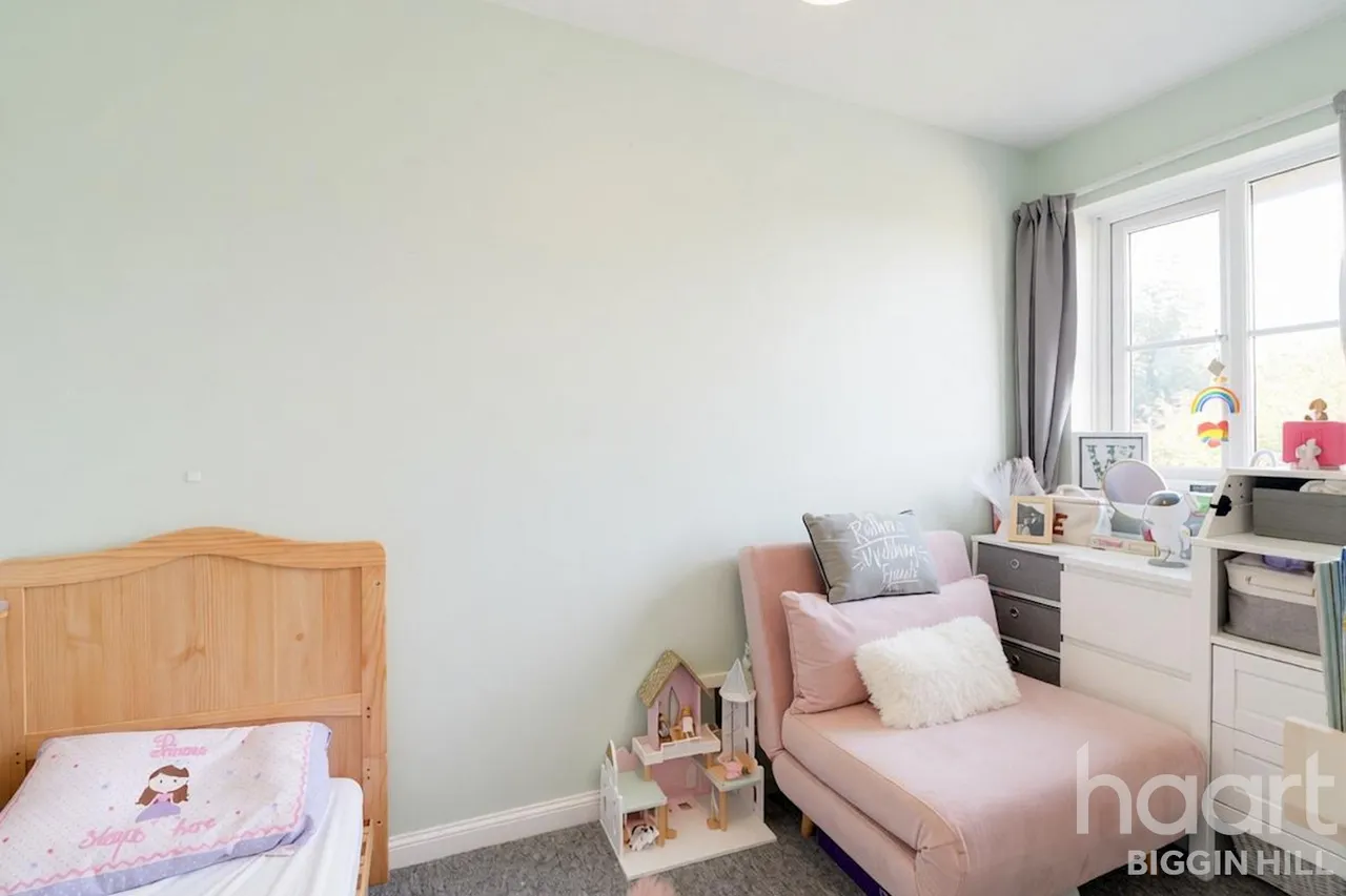 Squerryes Mede, Westerham, TN16, photo 8