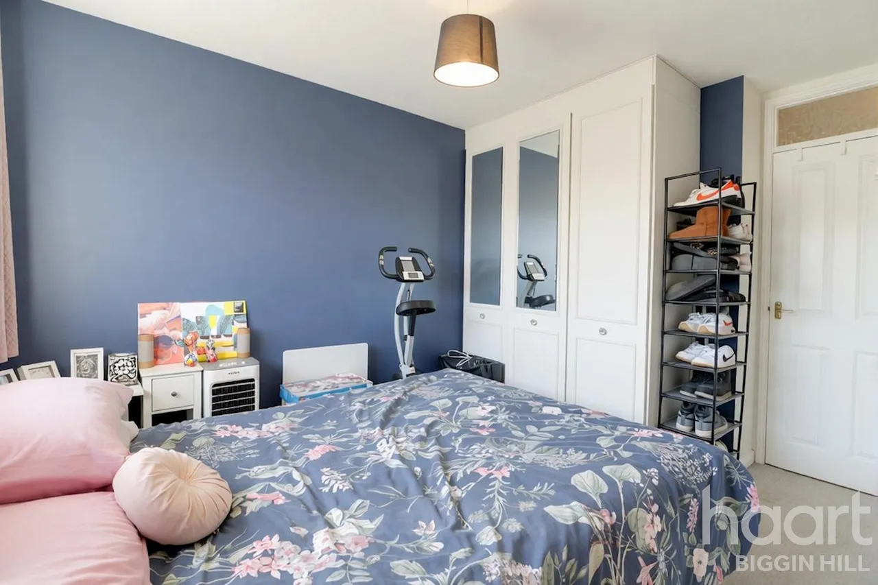 Squerryes Mede, Westerham, TN16, photo 7