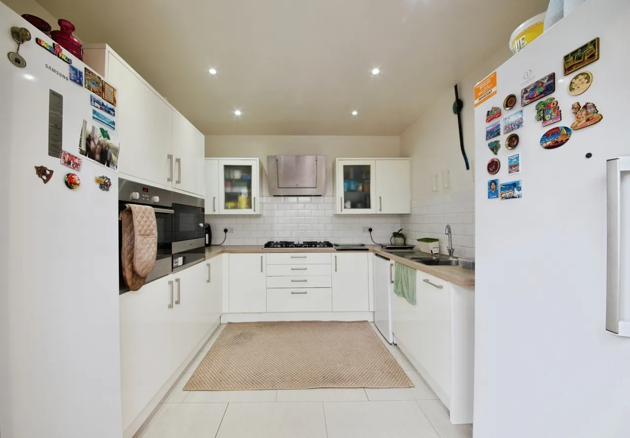 South Lodge Drive, LONDON, London, N14, photo 20