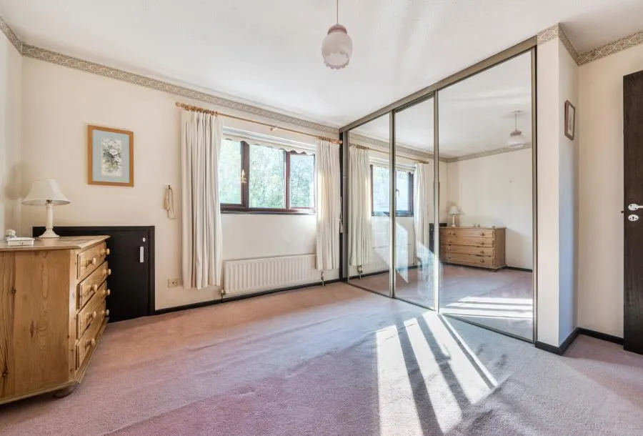 The Fieldings, Horley, RH6, photo 9