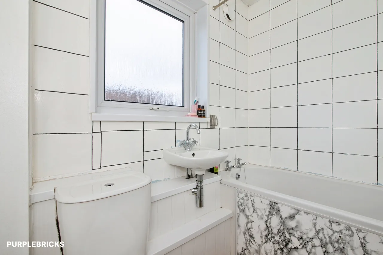 Greenbank, Jarrow, NE32, photo 20