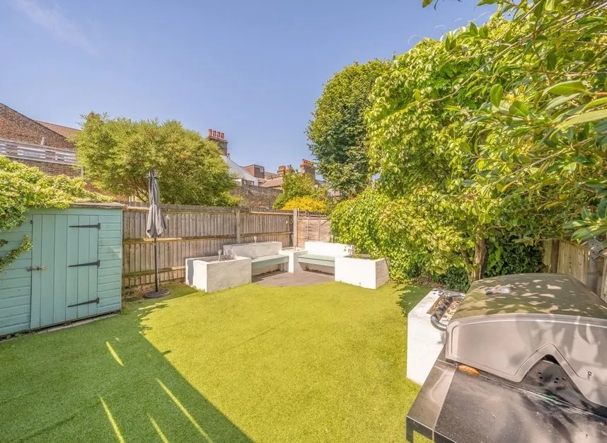 Mantilla Road, Tooting Bec, SW17, photo 2