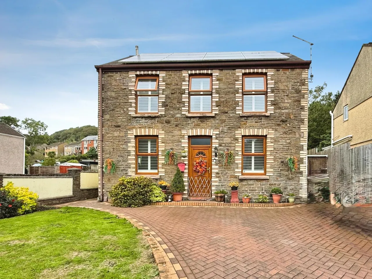 Siding Terrace, Neath, SA10, photo 2