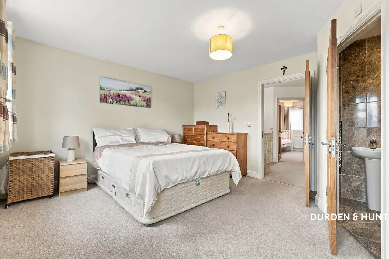 Spinney Close, Rainham, RM13, photo 11