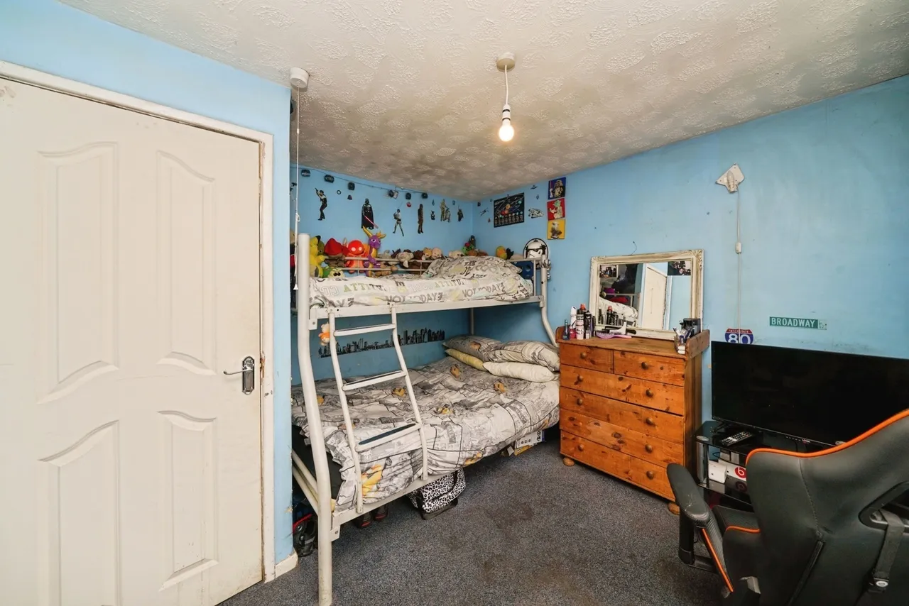 Lichfield Close, Bootle, L30, photo 9