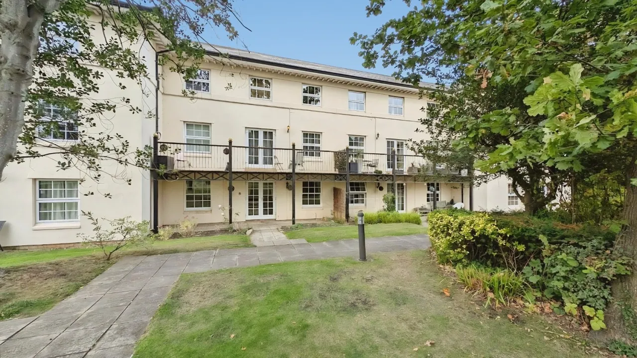 Gravel Hill Road, Yate, BS37, photo 13