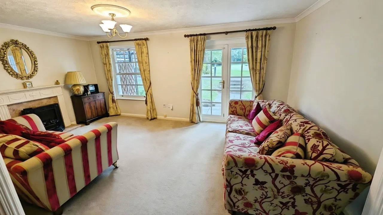 Gravel Hill Road, Yate, BS37, photo 2