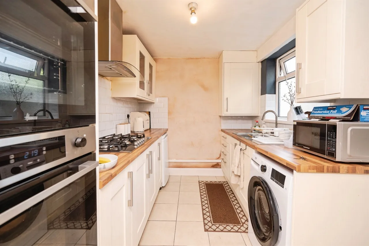 Bertram Road, Smethwick, B67, photo 8