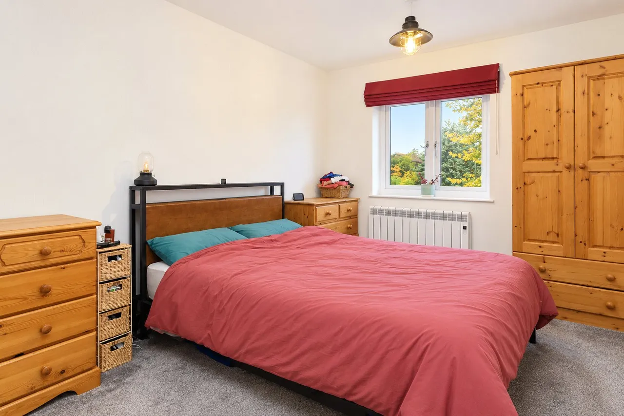 Calluna Court, Woking, GU22, photo 6