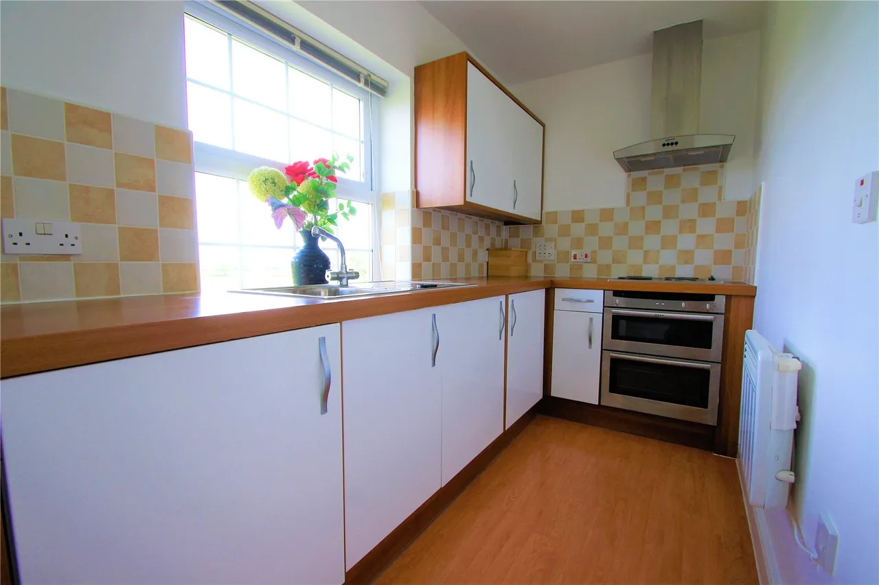 Red Gables Court, Church Leigh, ST10, photo 4