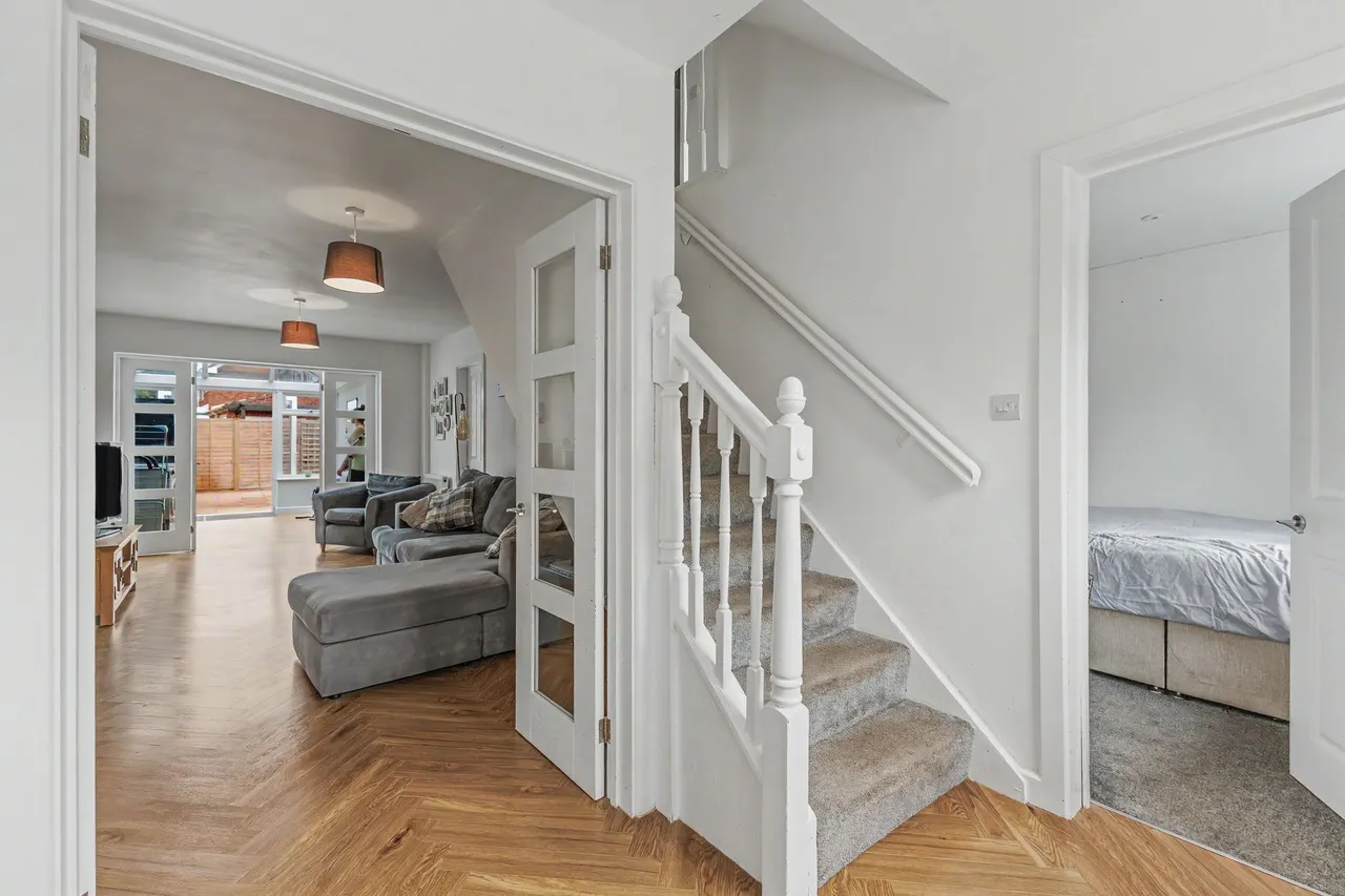 Blacksmiths Close, South Littleton, WR11, photo 20