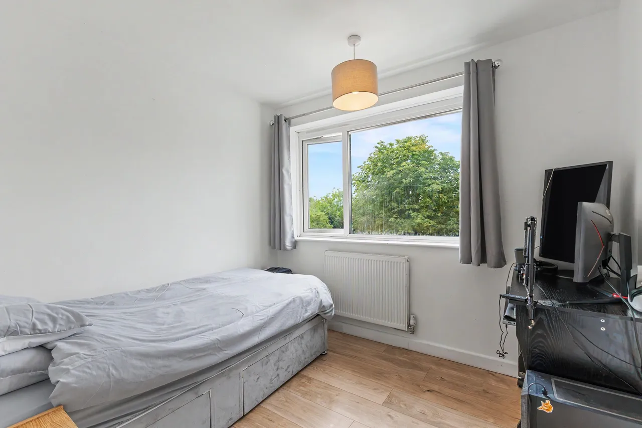 Blacksmiths Close, South Littleton, WR11, photo 17