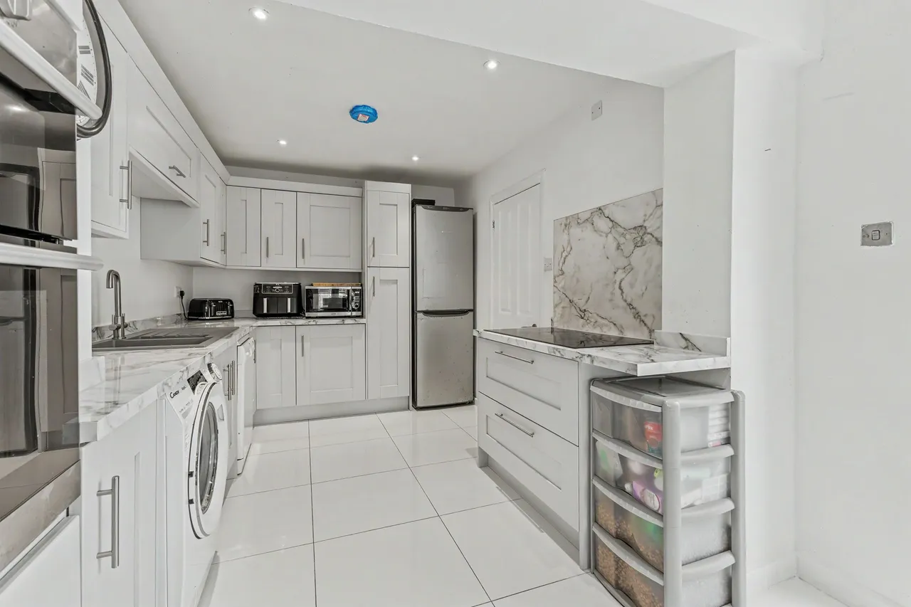 Blacksmiths Close, South Littleton, WR11, photo 2
