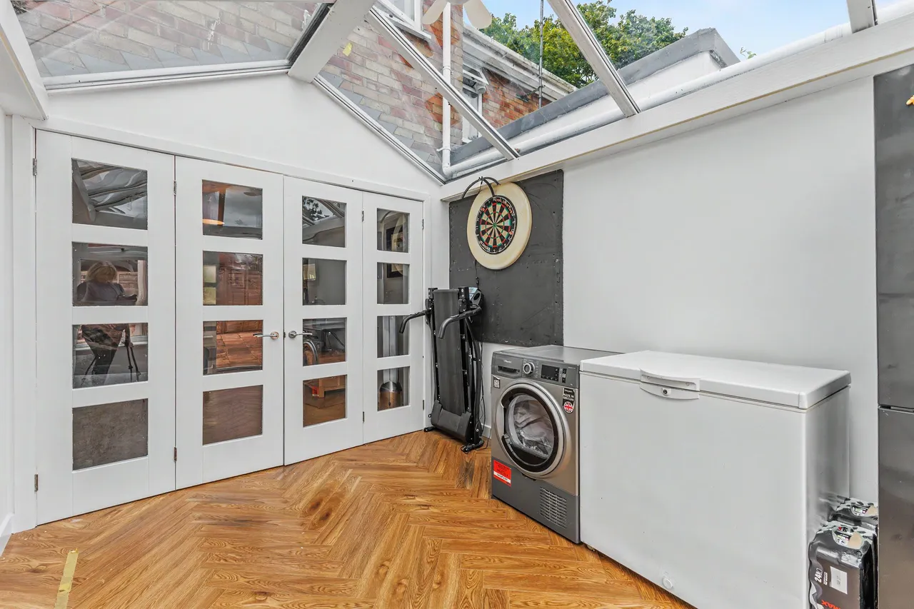 Blacksmiths Close, South Littleton, WR11, photo 10