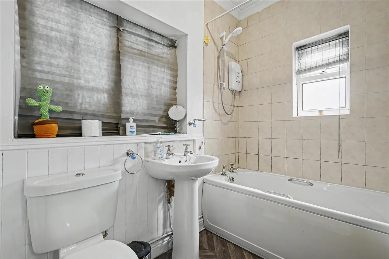 Park Drive, Sandiacre, NG10, photo 3