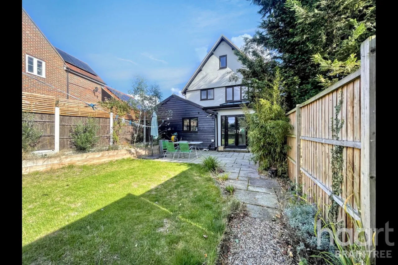 Canterbury Grange, CM7, photo 14