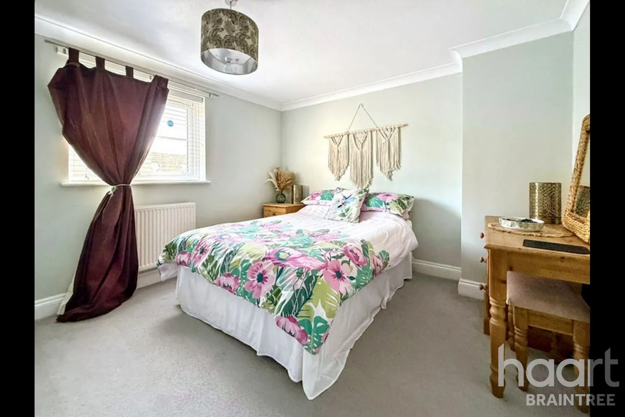 Canterbury Grange, CM7, photo 9