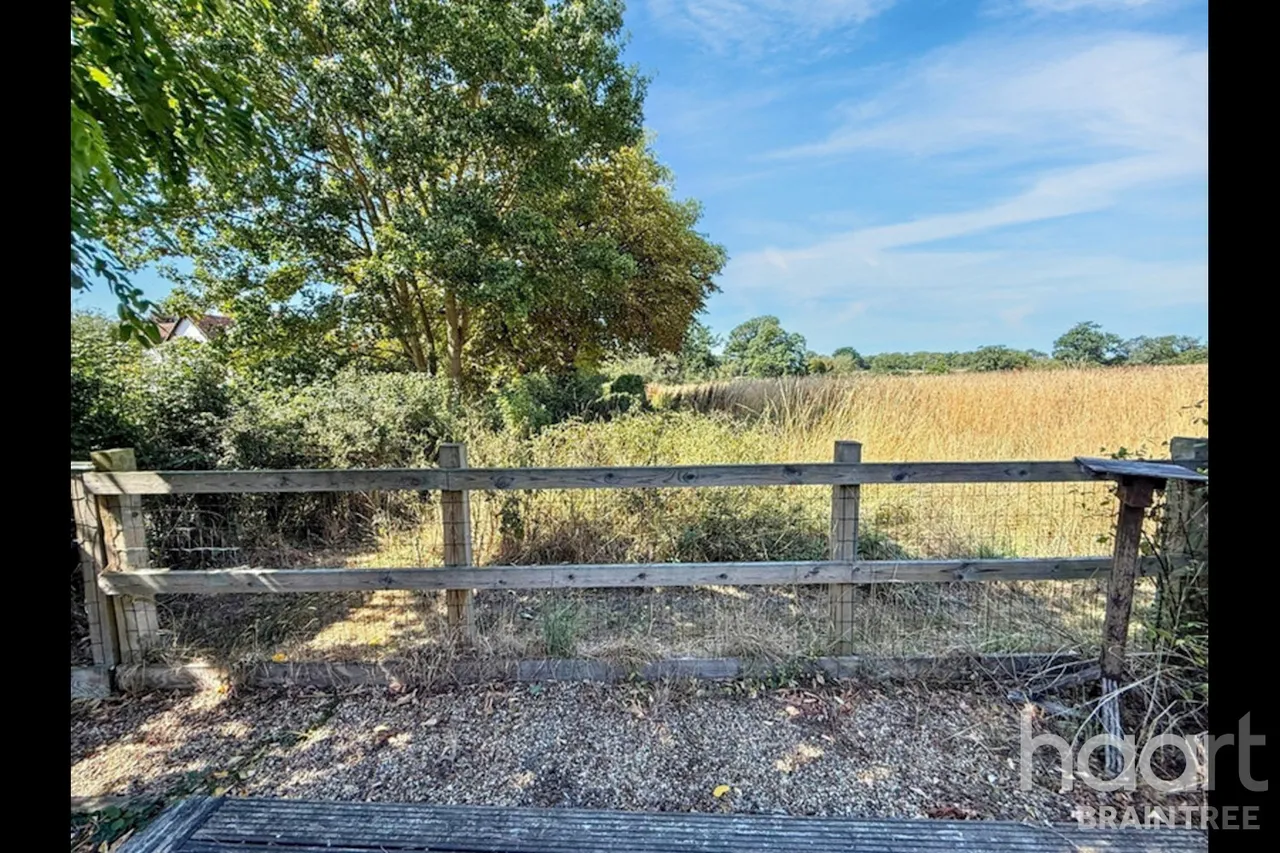 Canterbury Grange, CM7, photo 19