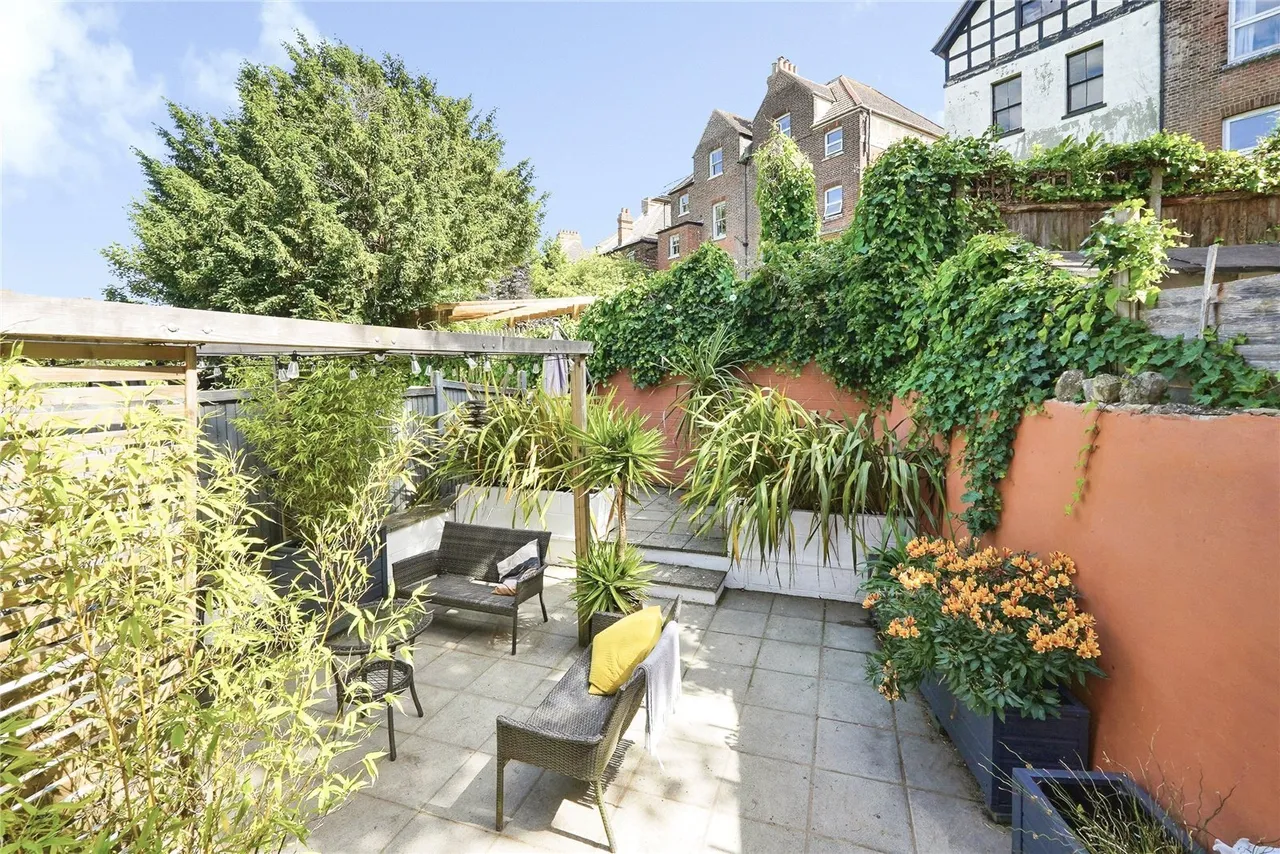 Radnor Park Road, Folkestone, Kent, CT19, photo 14