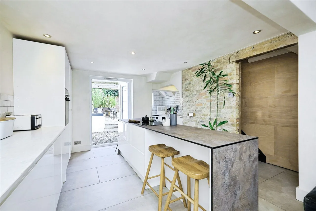 Radnor Park Road, Folkestone, Kent, CT19, photo 3