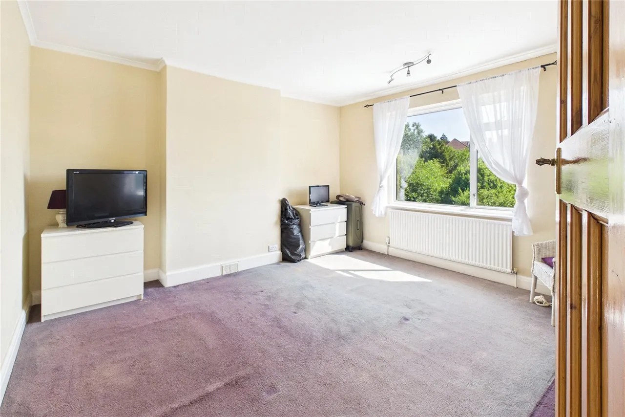Valleyfield Road, London, SW16, photo 15