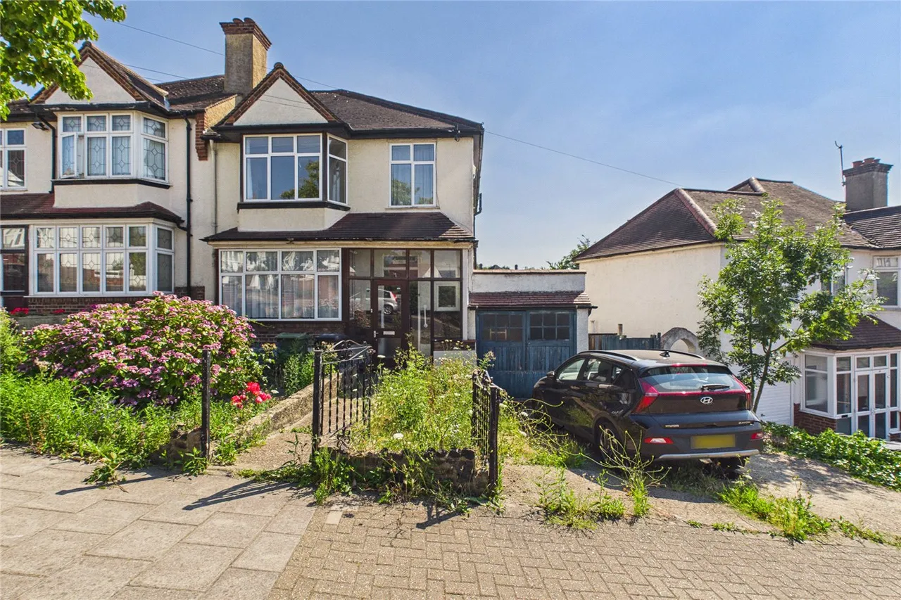 3 bed house for sale, Valleyfield Road, London, SW16