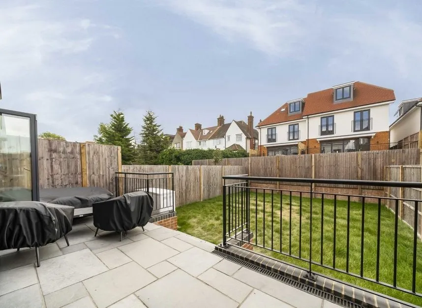 Portsdown Avenue, Temple Fortune, NW11, photo 4