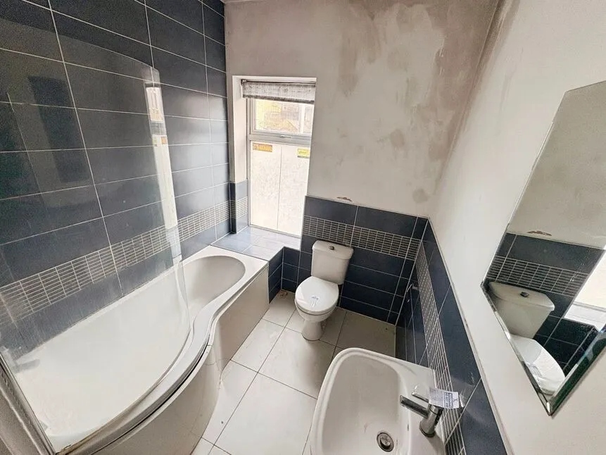 Manchester Road, Linthwaite, West Yorkshire, HD7, photo 8