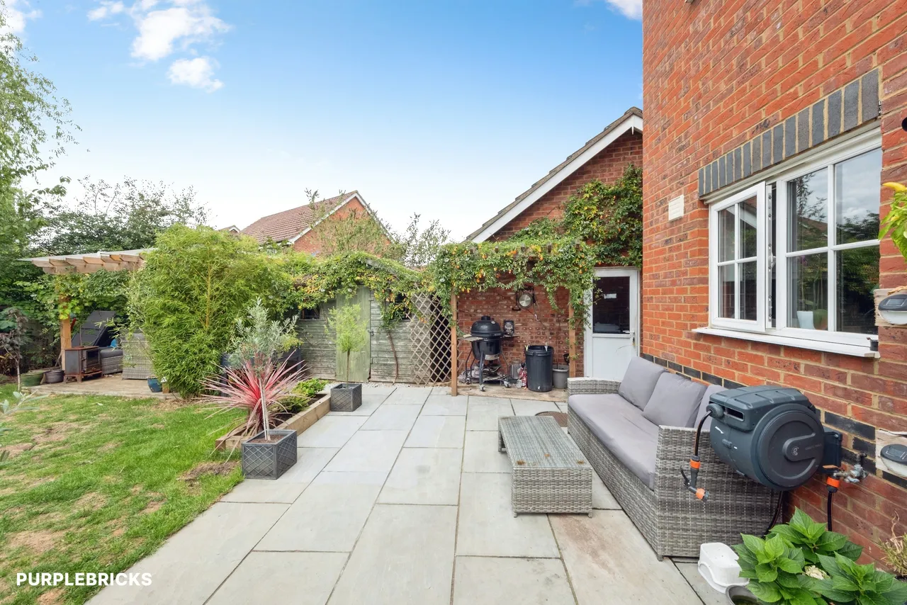 Waltham Drive, Monkston, MK10, photo 15