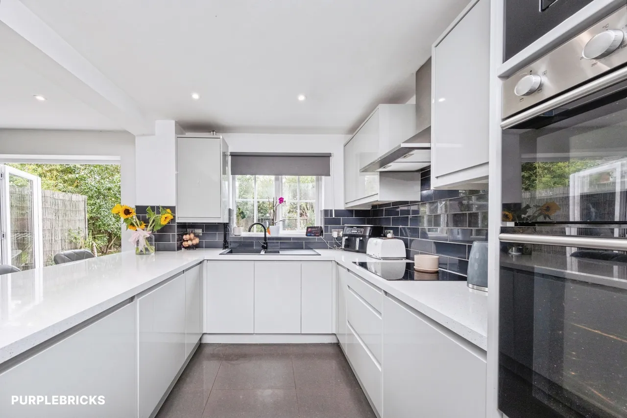 Waltham Drive, Monkston, MK10, photo 5