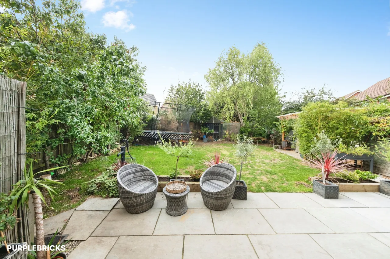 Waltham Drive, Monkston, MK10, photo 16