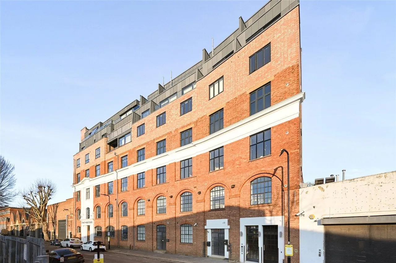 Stanley Gardens, London, W3, photo 4