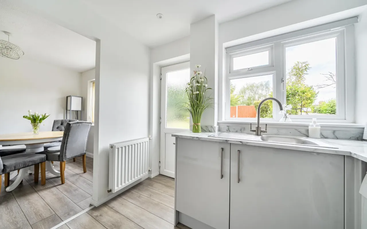 Wellpond Close, Sharnbrook, Bedford, photo 9