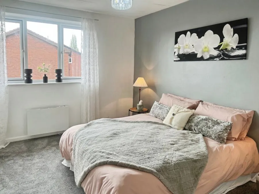 Tudor Close, Colwick, NG4, photo 10