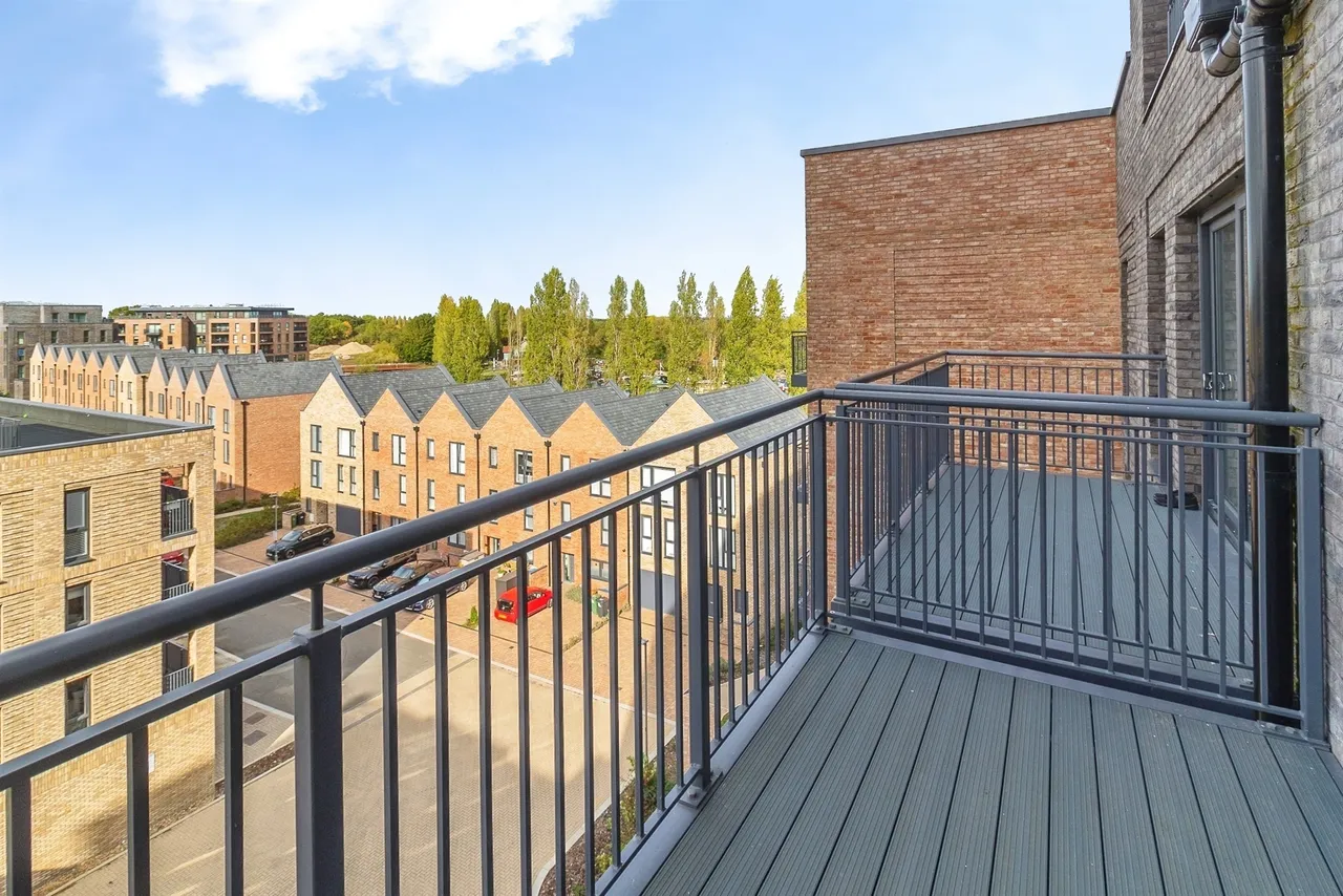 Canal Street, Campbell Wharf, MK9, photo 2